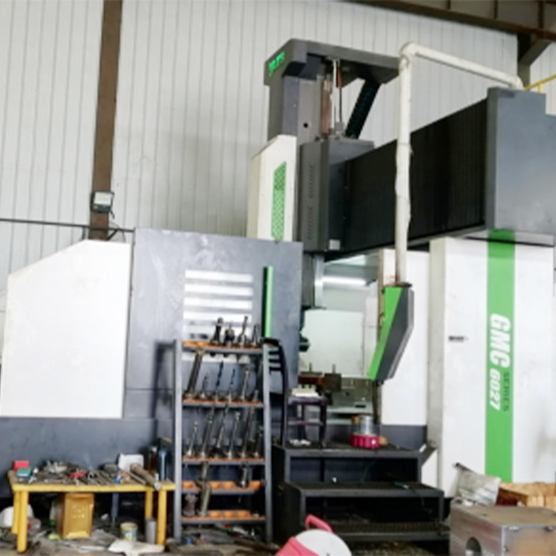 Gantry machining center